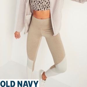 Old Navy High-Waisted Elevate 7/8-Length Color-Block Leggings in Mocha Taffy